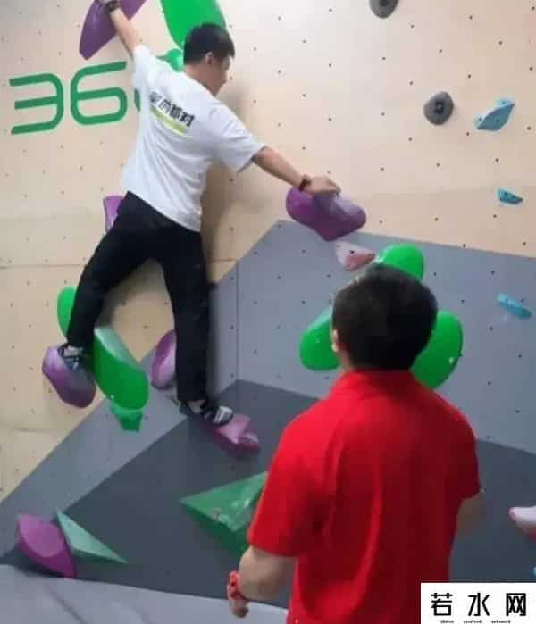 周鸿祎说不认识女星杨幂