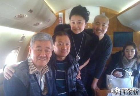 黄金右手加藤鹰