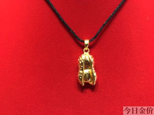 黄金小天使吊坠寓意