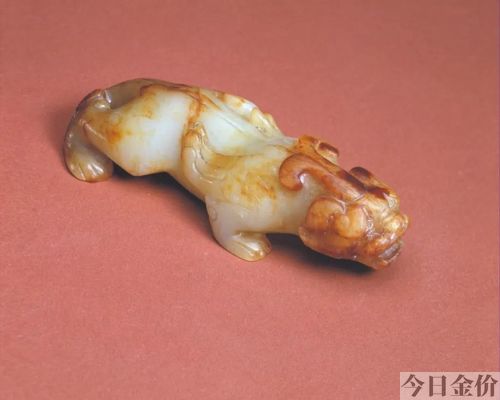 黄金皮丘手链佩戴图片
