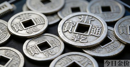 黄金赛罗奥特曼图片