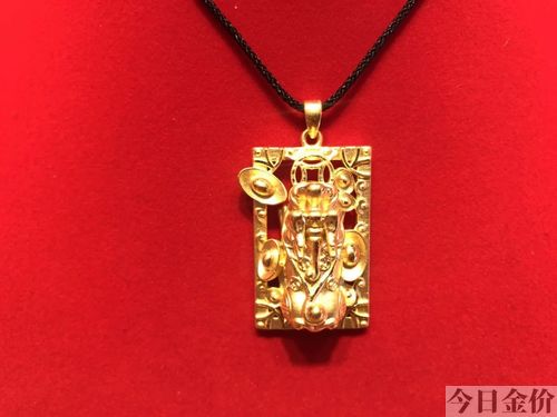 黄金小天使吊坠寓意