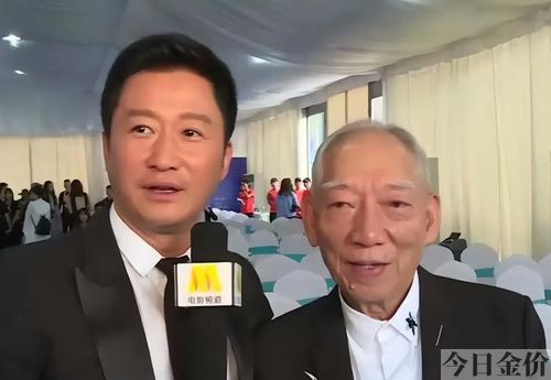 吴京身材是黄金比例