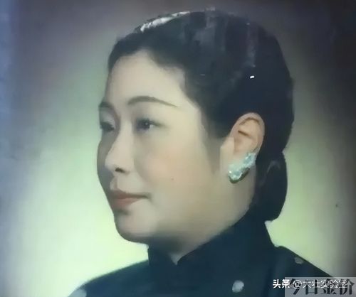 黄金荣夫人