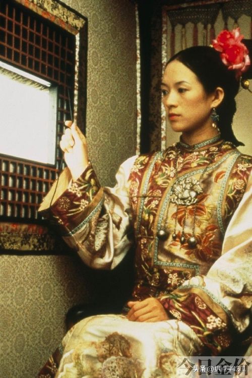脸部黄金比例