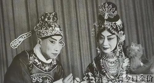 黄金荣夫人
