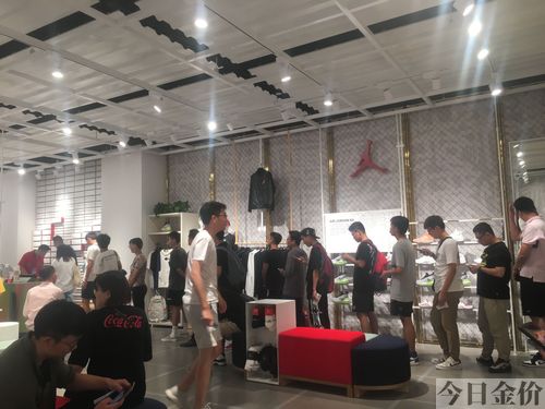男鞋黄金码是多少