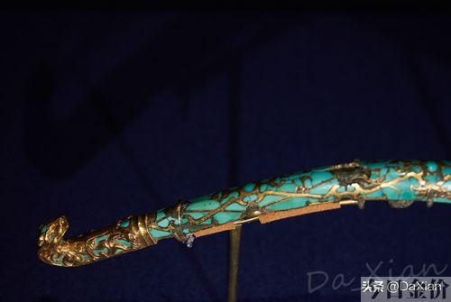 黄金缕臧白