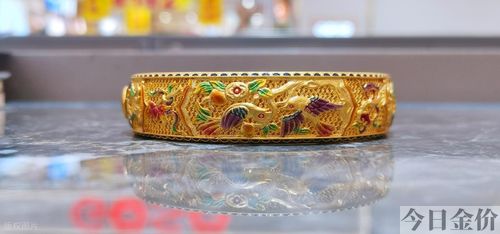 现在黄金一钱多少元