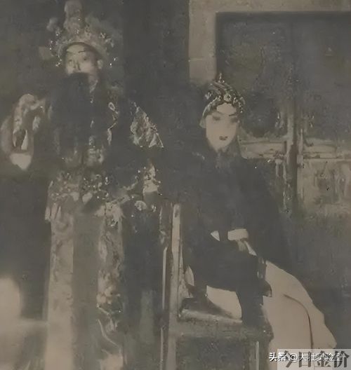 黄金荣夫人