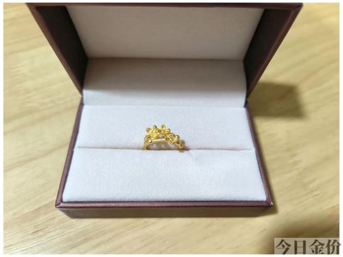 3克的黄金戒指图片