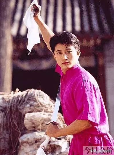黄金对练白羊
