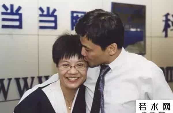 当当网市值,俞渝也没想到，刚离婚2年，李国庆就娶了40年前的“白月光”