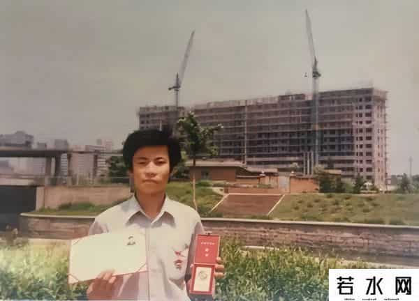 当当网市值,俞渝也没想到，刚离婚2年，李国庆就娶了40年前的“白月光”