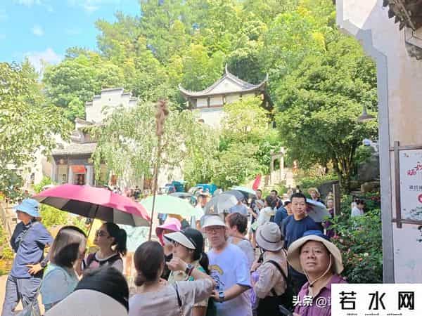 摘牌,乔家大院5A被摘牌的启示：如何走出过度商业化的怪圈？