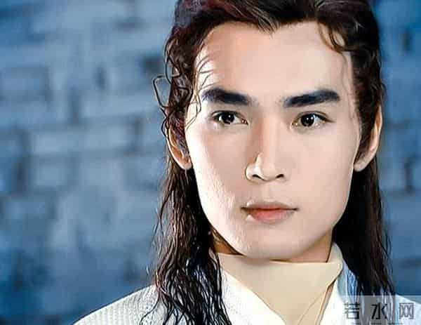 焦恩俊被嘲中年发福回怼台媒