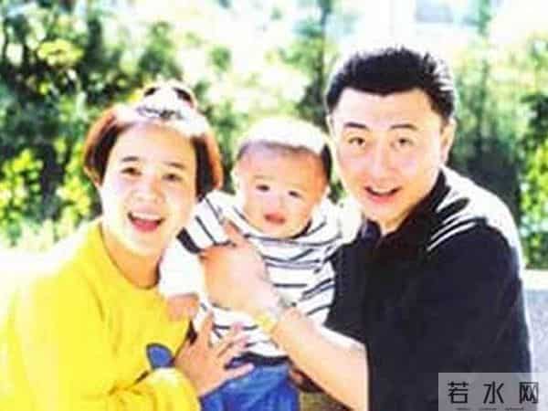 杨澜为李天一喊冤