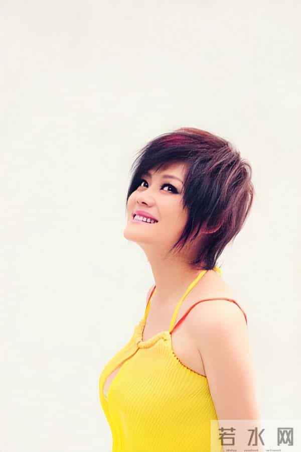 何静第一任老公