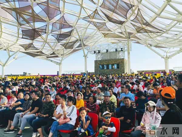 一瞬间丽江小倩mp3