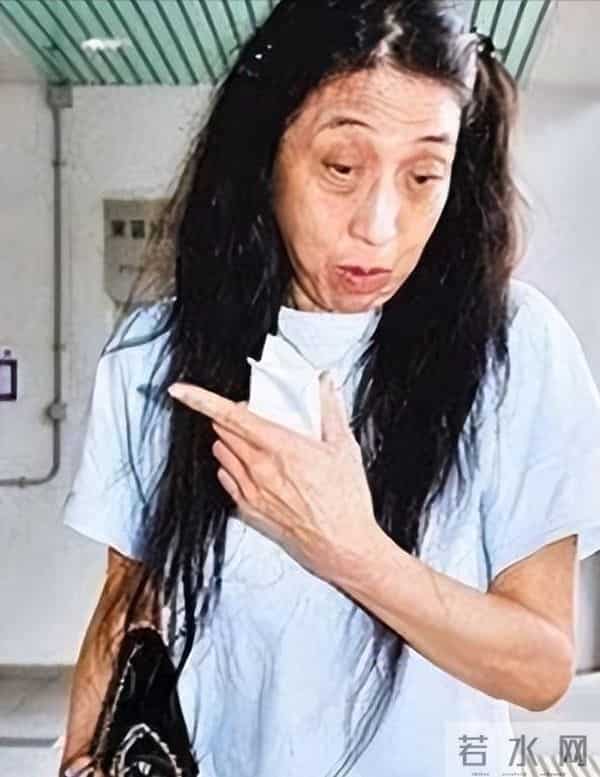 何超英为什么会疯掉