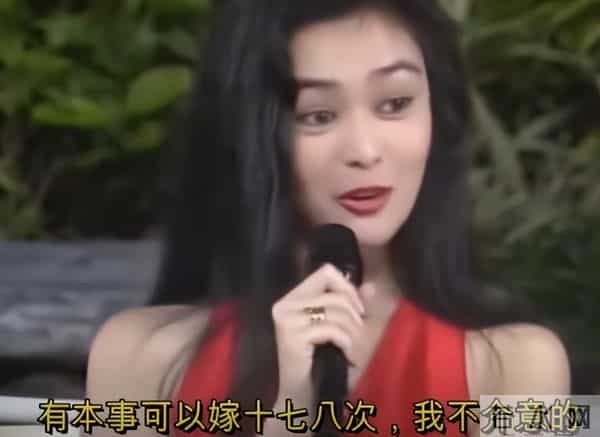 刘銮雄怎么玩关之琳的