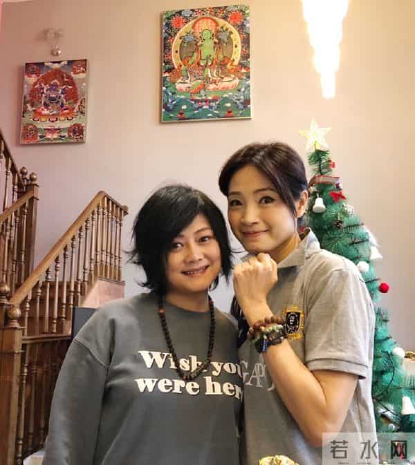 何静第一任老公