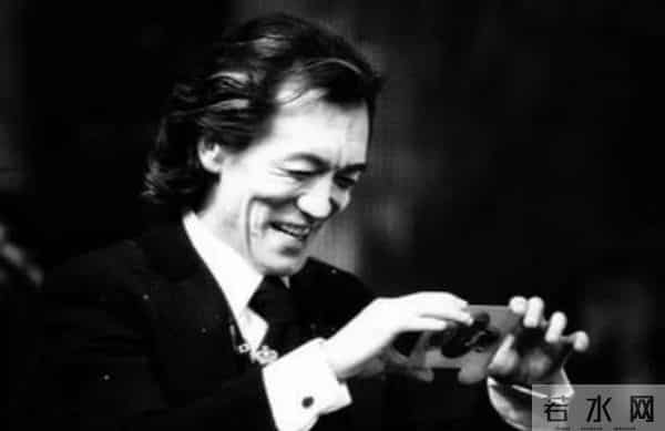 春晚导演哈文的父亲