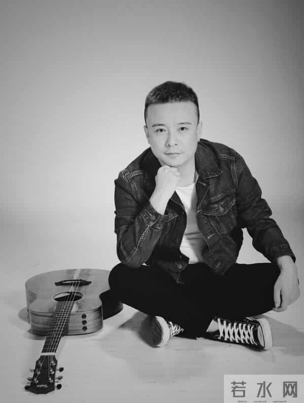 一瞬间丽江小倩mp3