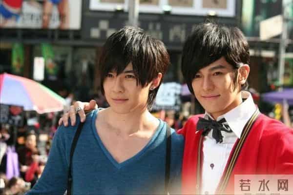 汪东城打掉炎亚纶话筒