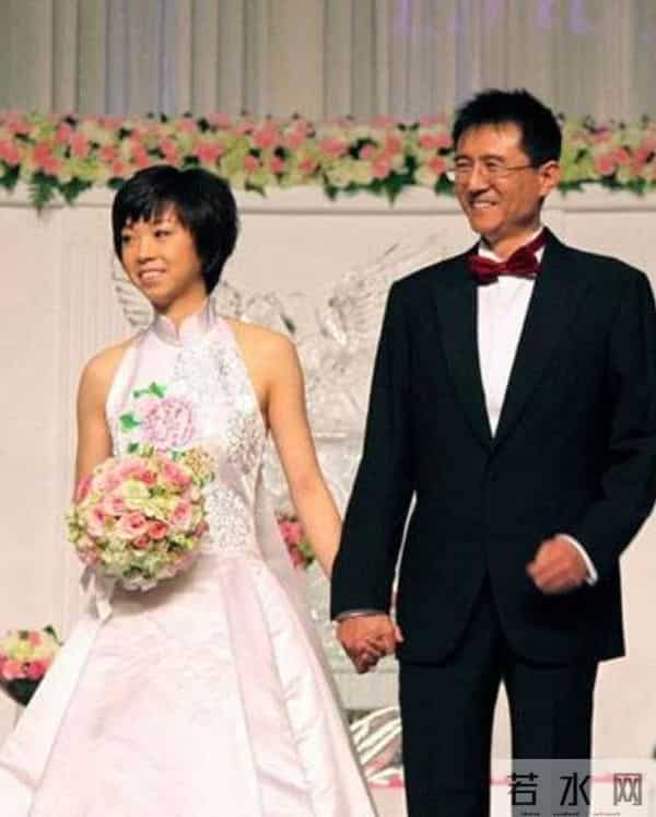 于冬袁立为何分手