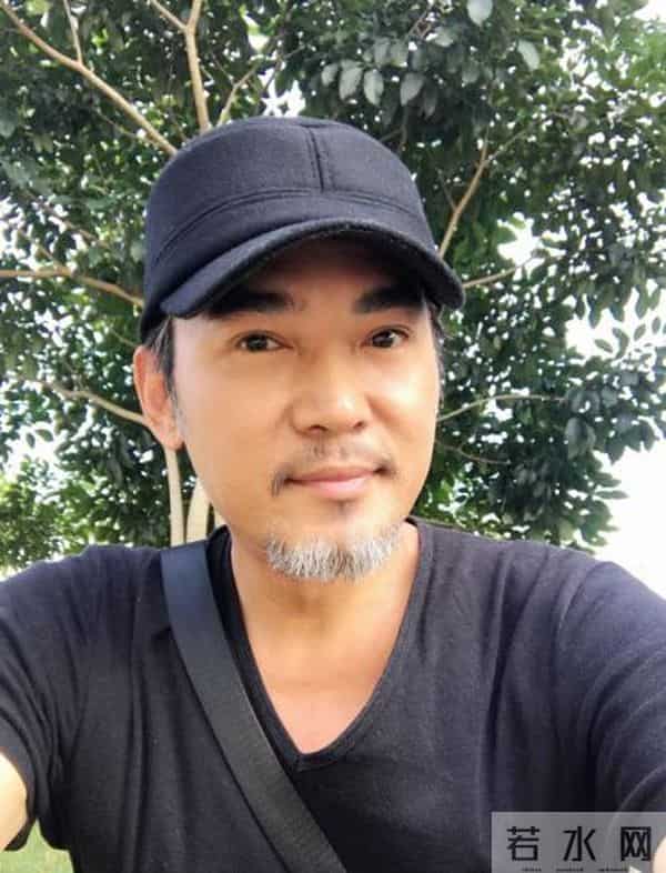 焦恩俊被嘲中年发福回怼台媒