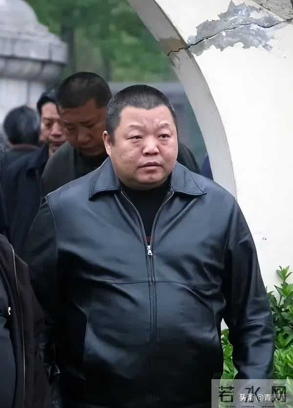 臧天朔得罪成龙