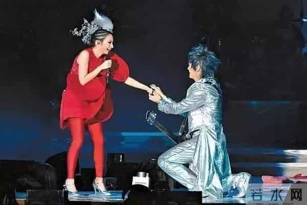 阿信为何离开信乐团