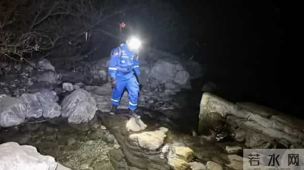 带我到山顶下载