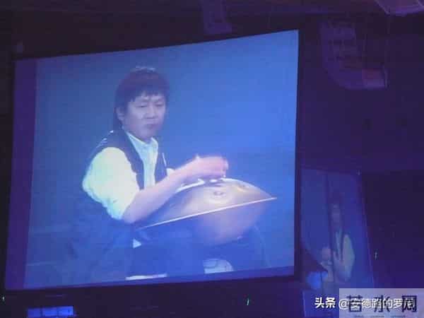 问天问大地是什么歌