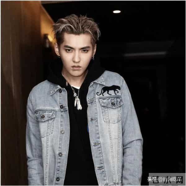 吴亦凡在狱中供出赵薇猛料