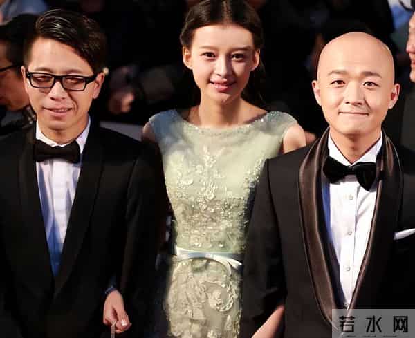 董子健假笑男孩