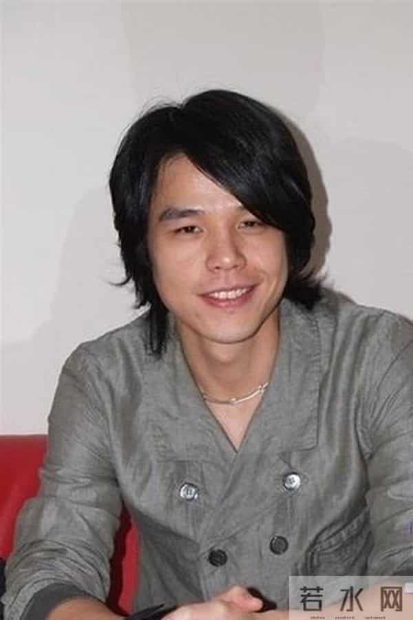 柯震东萧亚轩被曝分手