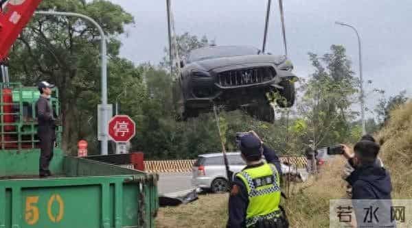 何润东拍戏时遭遇车祸本人发声