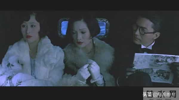 邬君梅枕边禁书