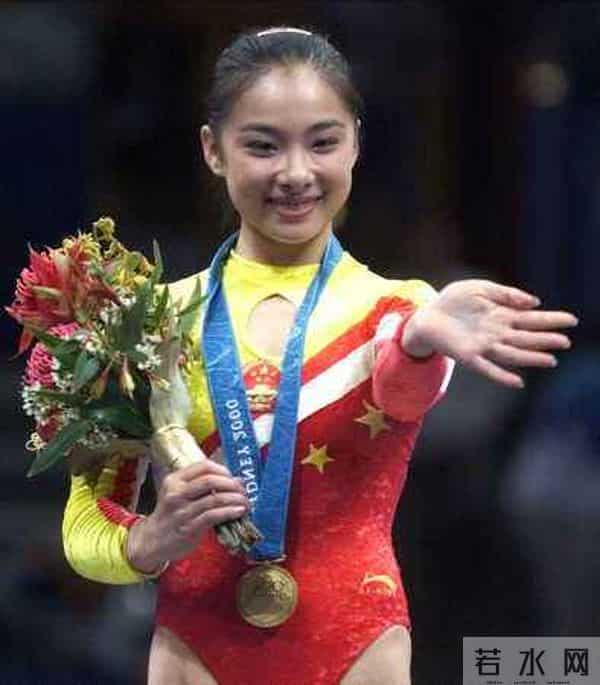 高权健个人资料