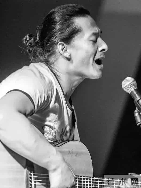 一瞬间丽江小倩mp3