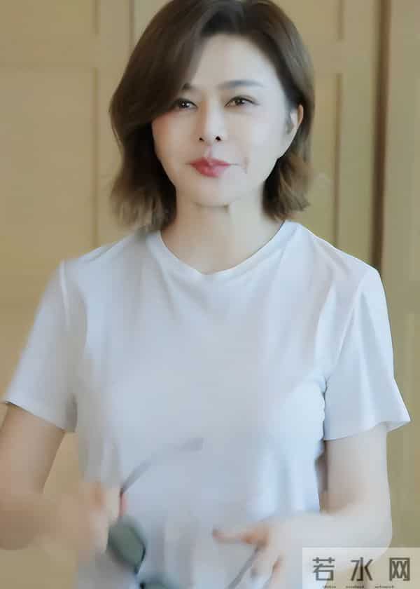 刘銮雄怎么玩关之琳的