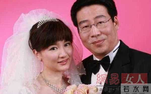 杨澜为李天一喊冤