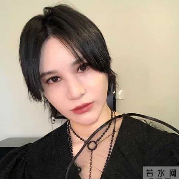 蒋佳恩到底出了什么事