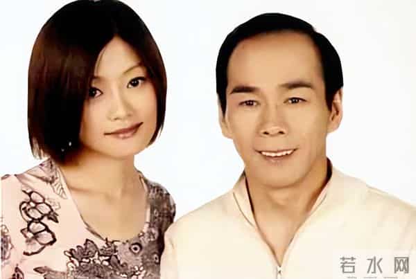 何静第一任老公