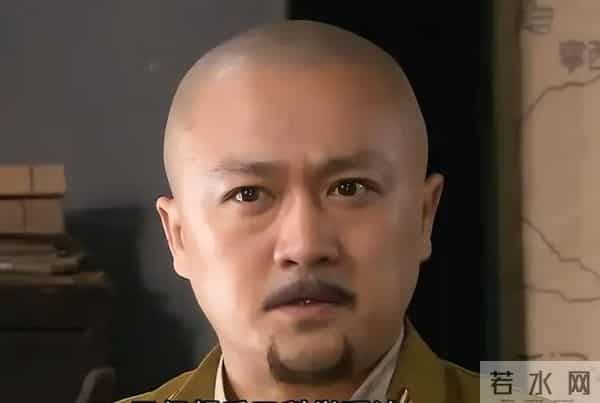 让子弹飞里的大胸女