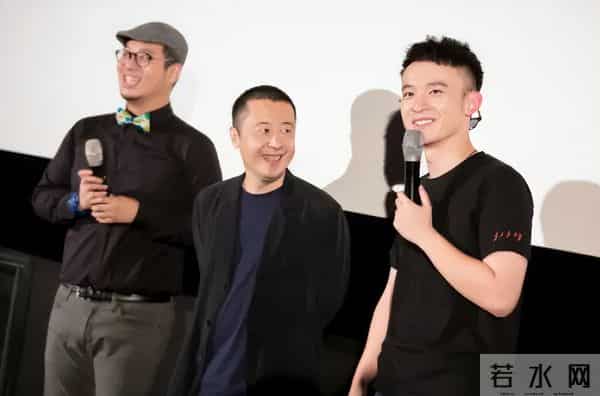 董子健假笑男孩