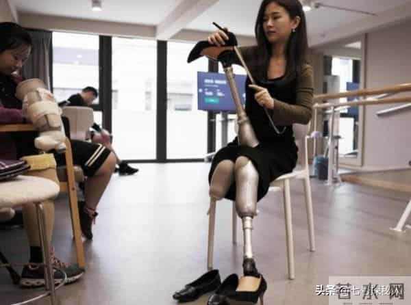 廖智现任老公-无腿舞者廖智40岁怀4胎,大女儿在08年地震丧生,离婚后遇到真爱