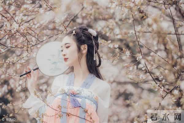 长大小说-小说：六年了，她终于长大了，看她如何在京城翻云覆雨